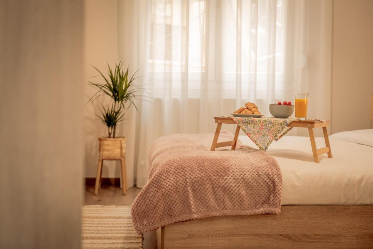 Aphrodite'S Apartment On Agia Sofia Midas Home Thessaloníki Ngoại thất bức ảnh