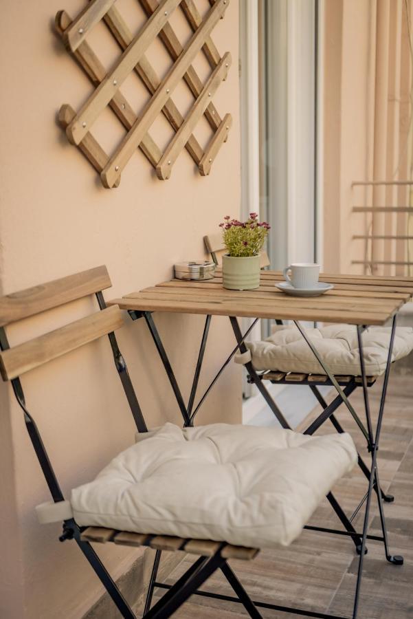 Aphrodite'S Apartment On Agia Sofia Midas Home Thessaloníki Ngoại thất bức ảnh